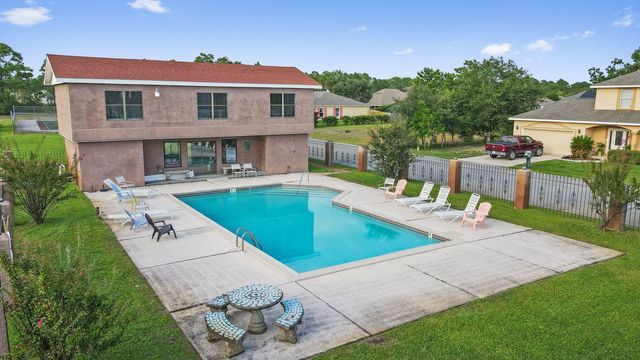 1841 E Smugglers Cove Drive, Gulf Breeze, FL 32563