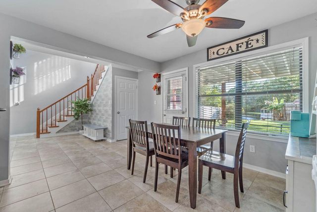 1841 E Smugglers Cove Drive, Gulf Breeze, FL 32563