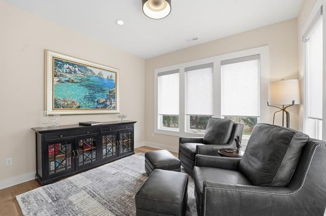 27229 W 100th Terrace, Olathe, KS 66061