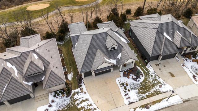 27229 W 100th Terrace, Olathe, KS 66061