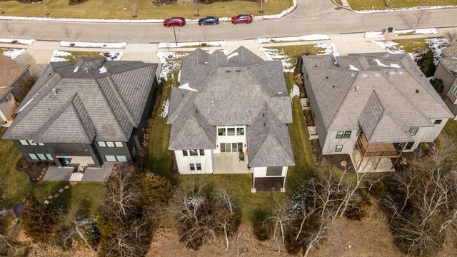 27229 W 100th Terrace, Olathe, KS 66061