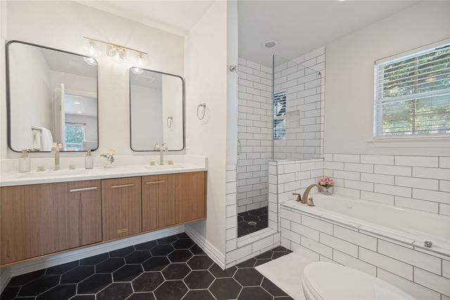 806 Knott Place, Dallas, TX 75208