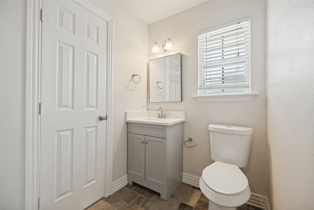 806 Knott Place, Dallas, TX 75208