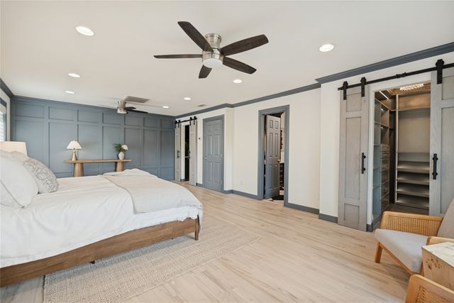 806 Knott Place, Dallas, TX 75208