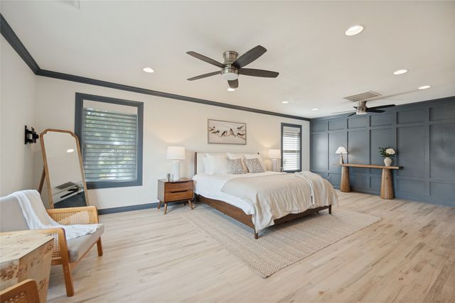 806 Knott Place, Dallas, TX 75208