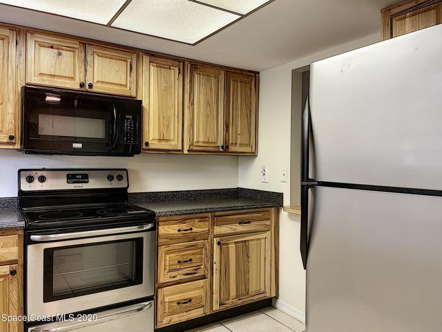 205 Palmetto Avenue 109, Merritt Island, FL 32953
