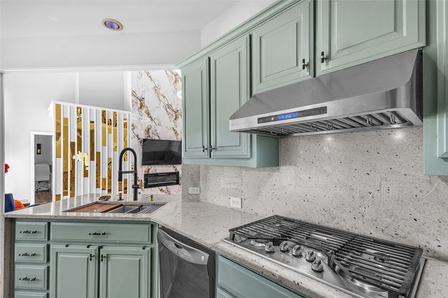 4025 Lamorna Drive, Plano, TX 75093