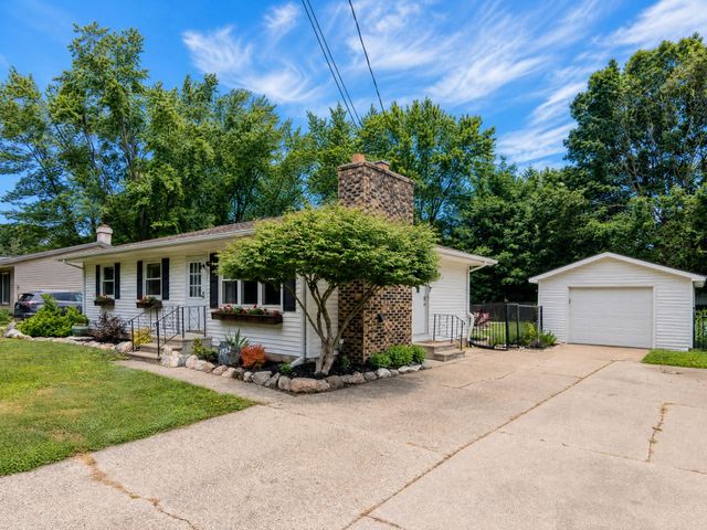 1732 Schuring Road, Portage, MI 49024