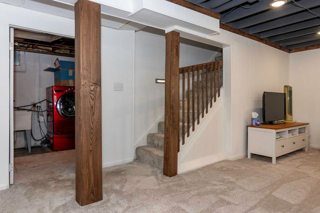 1732 Schuring Road, Portage, MI 49024