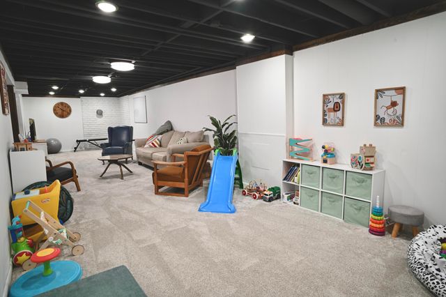 1732 Schuring Road, Portage, MI 49024