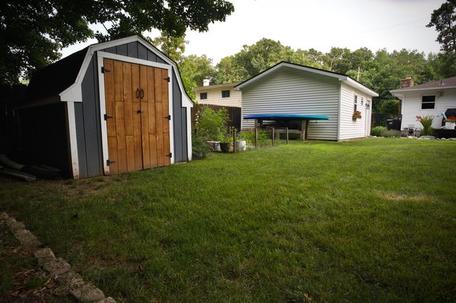 1732 Schuring Road, Portage, MI 49024