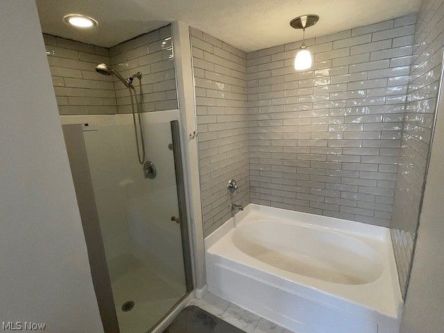1432 Wellingshire Circle, Cuyahoga Falls, OH 44221
