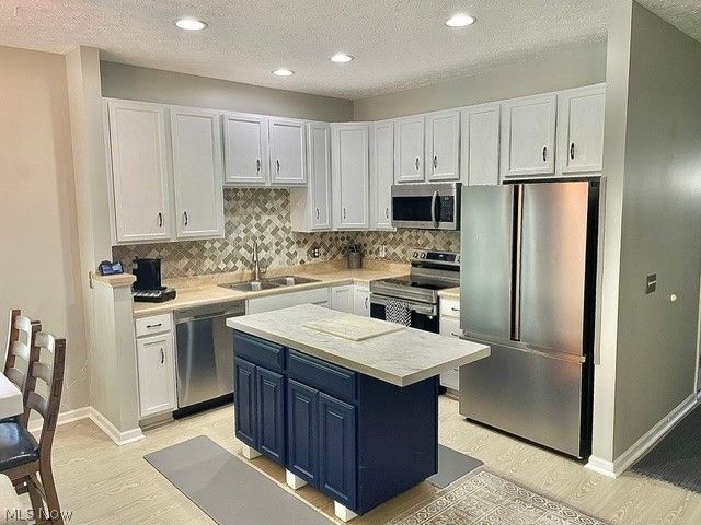 1432 Wellingshire Circle, Cuyahoga Falls, OH 44221