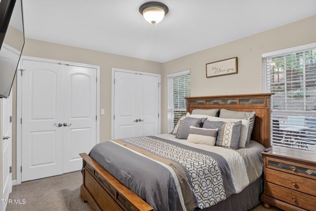 2216 Hiwassee Drive, Kingsport, TN 37664
