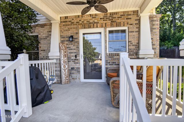 2216 Hiwassee Drive, Kingsport, TN 37664