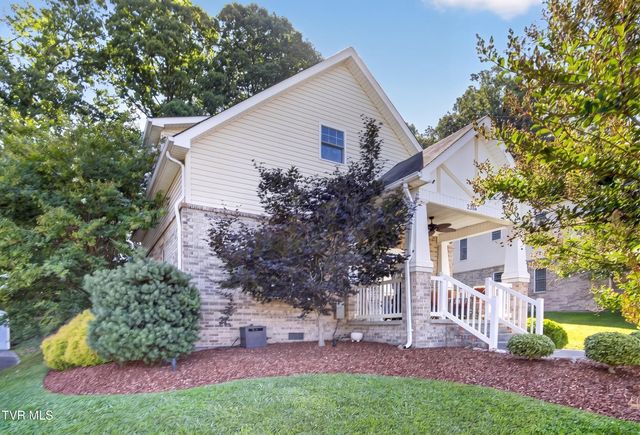 2216 Hiwassee Drive, Kingsport, TN 37664