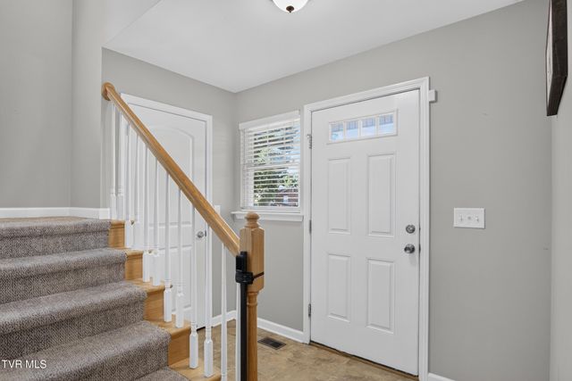 2216 Hiwassee Drive, Kingsport, TN 37664