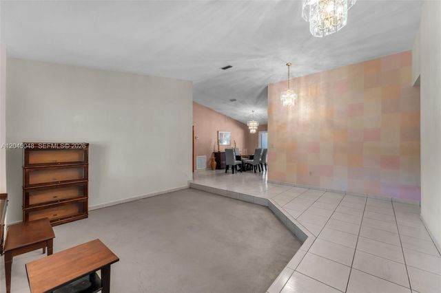 9900 SW 62nd Street, Miami, FL 33173