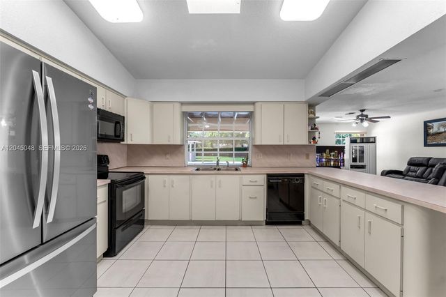 9900 SW 62nd Street, Miami, FL 33173