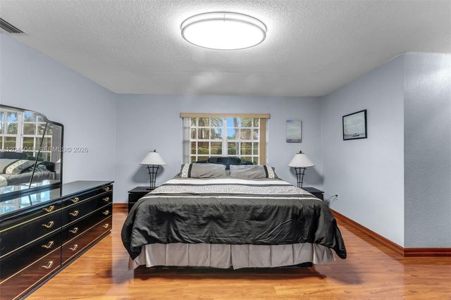 9900 SW 62nd Street, Miami, FL 33173