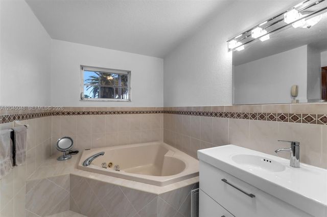 9900 SW 62nd Street, Miami, FL 33173