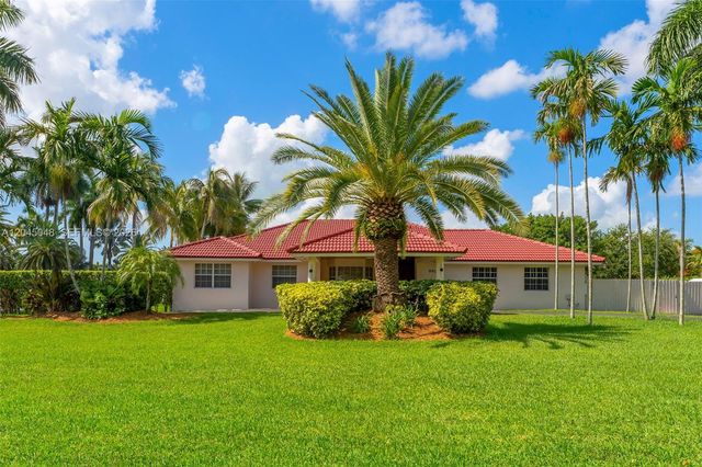 9900 SW 62nd Street, Miami, FL 33173