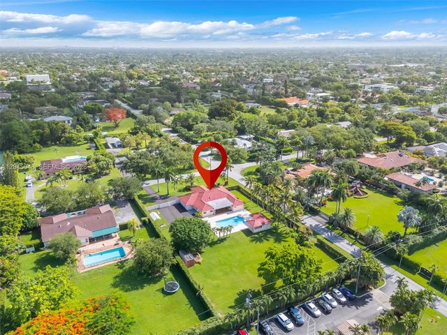 9900 SW 62nd Street, Miami, FL 33173