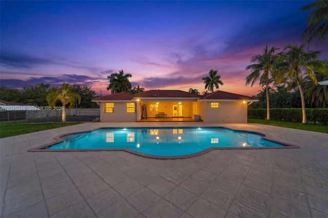 9900 SW 62nd Street, Miami, FL 33173
