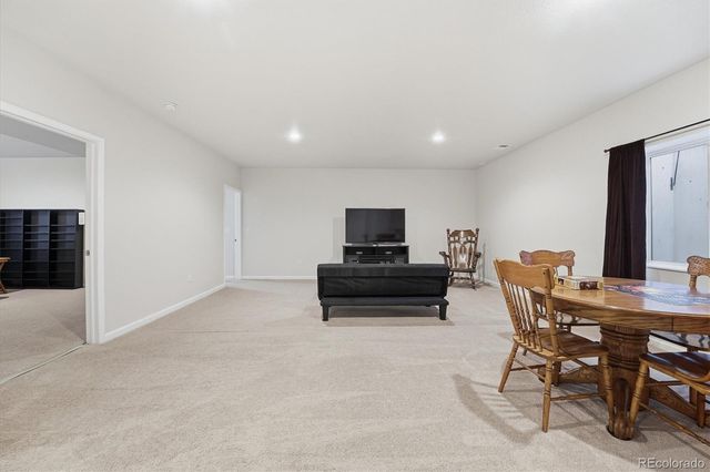 25561 E 5th Place, Aurora, CO 80018