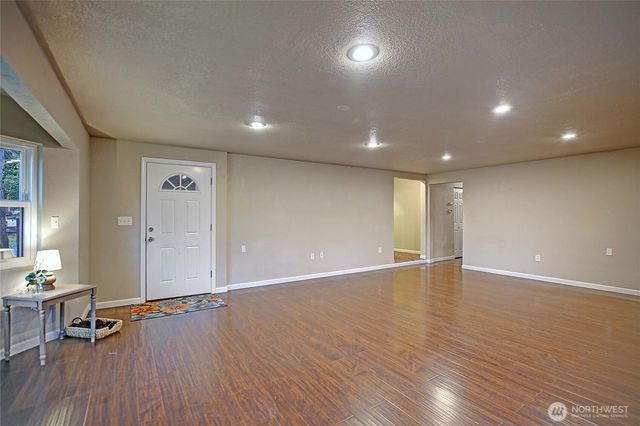 208 W Galena Street, Granite Falls, WA 98252