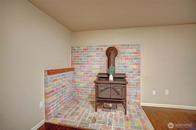 208 W Galena Street, Granite Falls, WA 98252