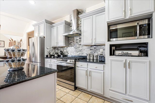 5070 ROYSTON LOOP, Memphis, TN 38125