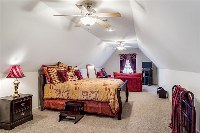 5070 ROYSTON LOOP, Memphis, TN 38125