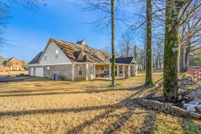 5070 ROYSTON LOOP, Memphis, TN 38125