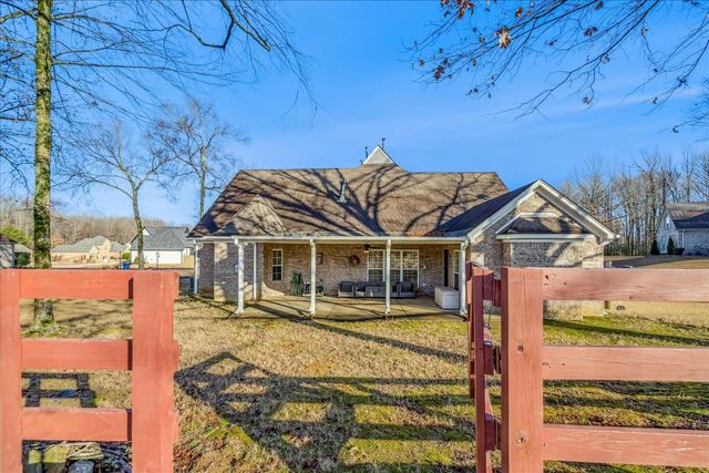 5070 ROYSTON LOOP, Memphis, TN 38125