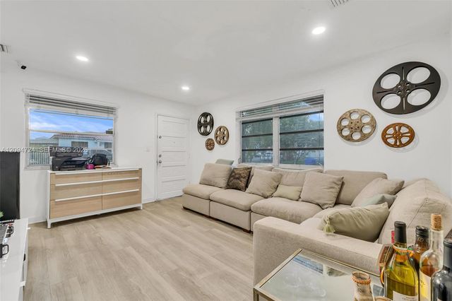 445 SW 36th Avenue, Miami, FL 33135