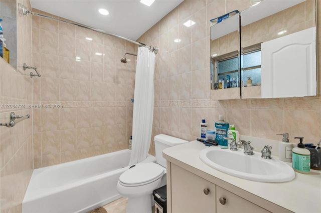 445 SW 36th Avenue, Miami, FL 33135