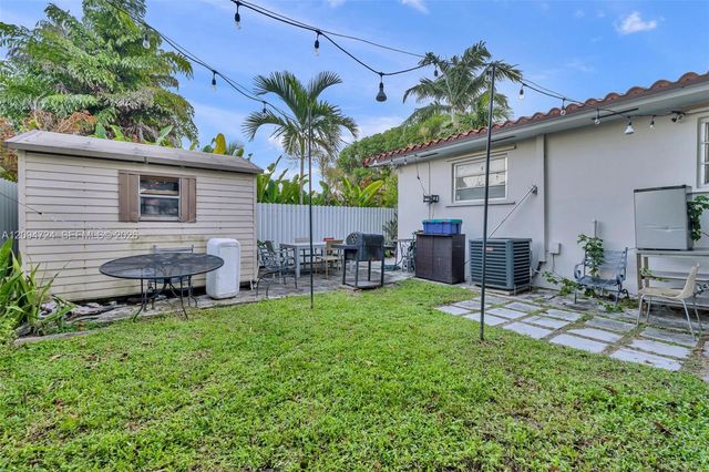 445 SW 36th Avenue, Miami, FL 33135