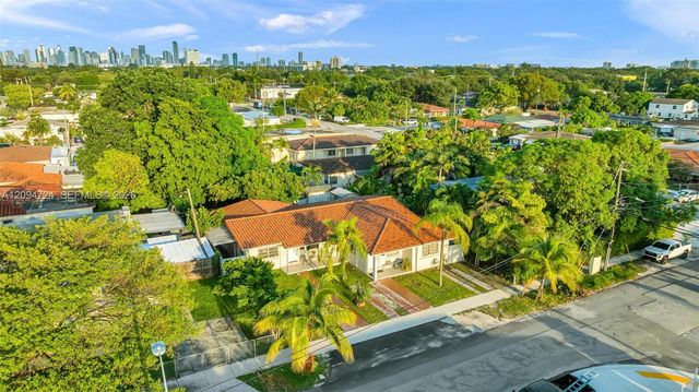 445 SW 36th Avenue, Miami, FL 33135