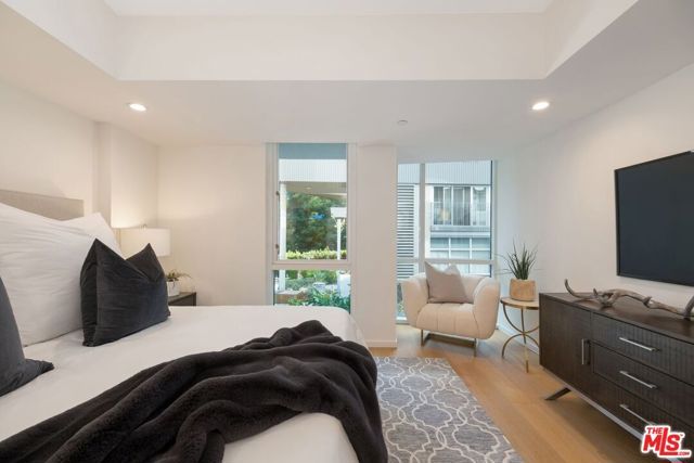 1705 Ocean Avenue 107, Santa Monica, CA 90401