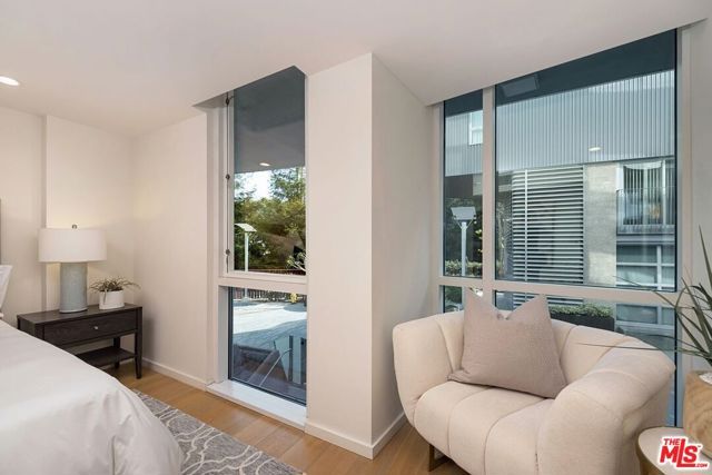 1705 Ocean Avenue 107, Santa Monica, CA 90401
