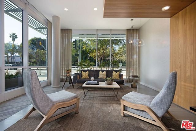 1705 Ocean Avenue 107, Santa Monica, CA 90401