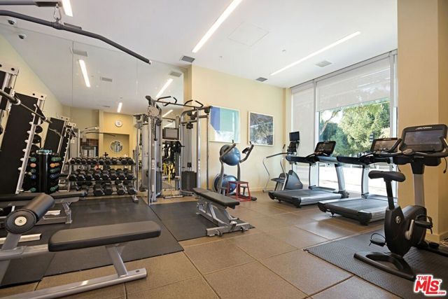 1705 Ocean Avenue 107, Santa Monica, CA 90401