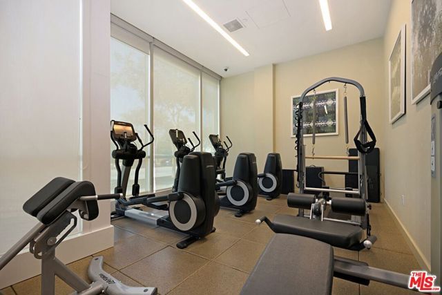 1705 Ocean Avenue 107, Santa Monica, CA 90401