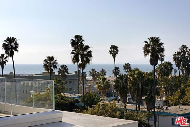 1705 Ocean Avenue 107, Santa Monica, CA 90401