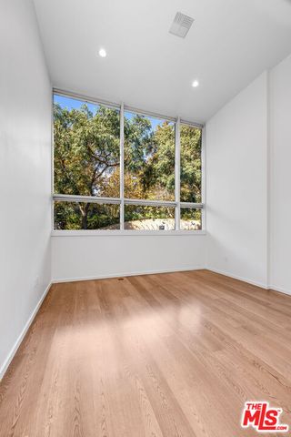 1705 Ocean Avenue 107, Santa Monica, CA 90401