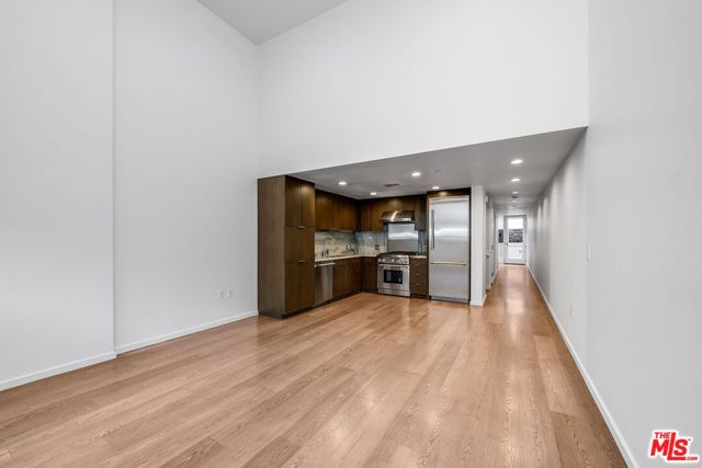 1705 Ocean Avenue 107, Santa Monica, CA 90401