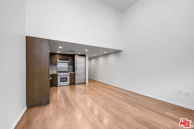 1705 Ocean Avenue 107, Santa Monica, CA 90401