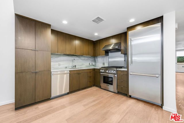 1705 Ocean Avenue 107, Santa Monica, CA 90401
