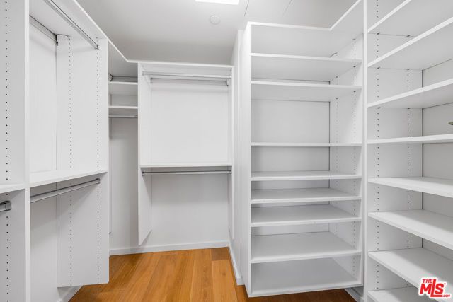 1705 Ocean Avenue 107, Santa Monica, CA 90401